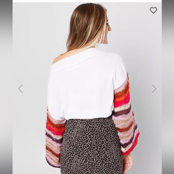 Free People “Cha Cha” Balloon Sleeve Top - Picture 3 of 15